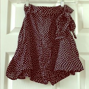 Zara black and white star tie skort